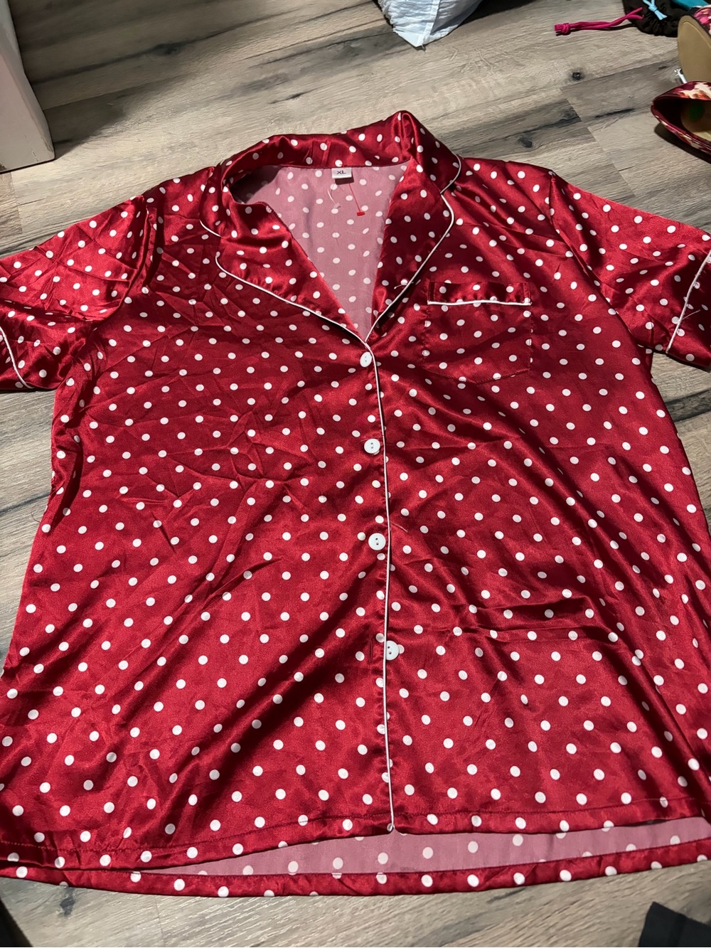 Satin Polka Dot Short-Sleeve Pajama Top in Red